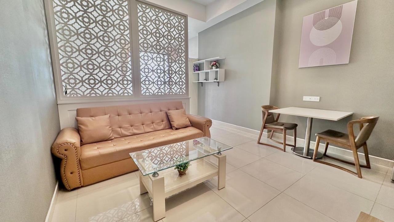 Your Home - Rivergate Residence Хошимин Экстерьер фото
