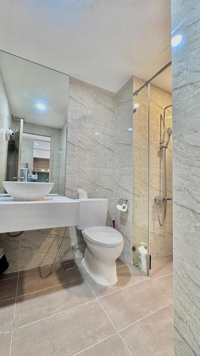 Your Home - Rivergate Residence Хошимин Экстерьер фото