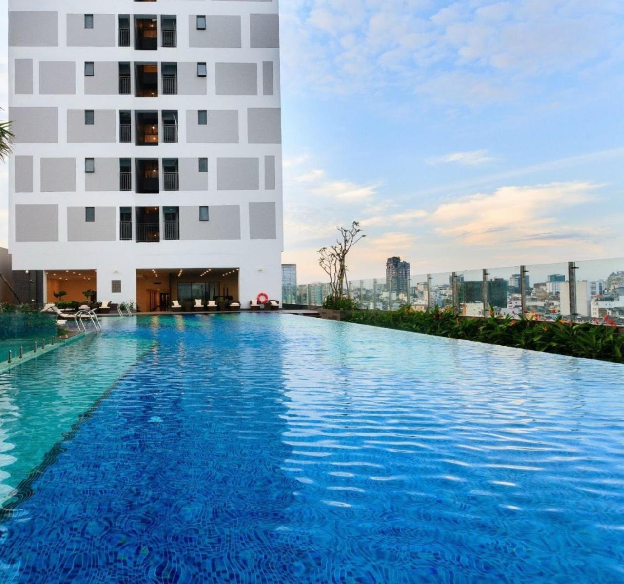 Your Home - Rivergate Residence Хошимин Экстерьер фото