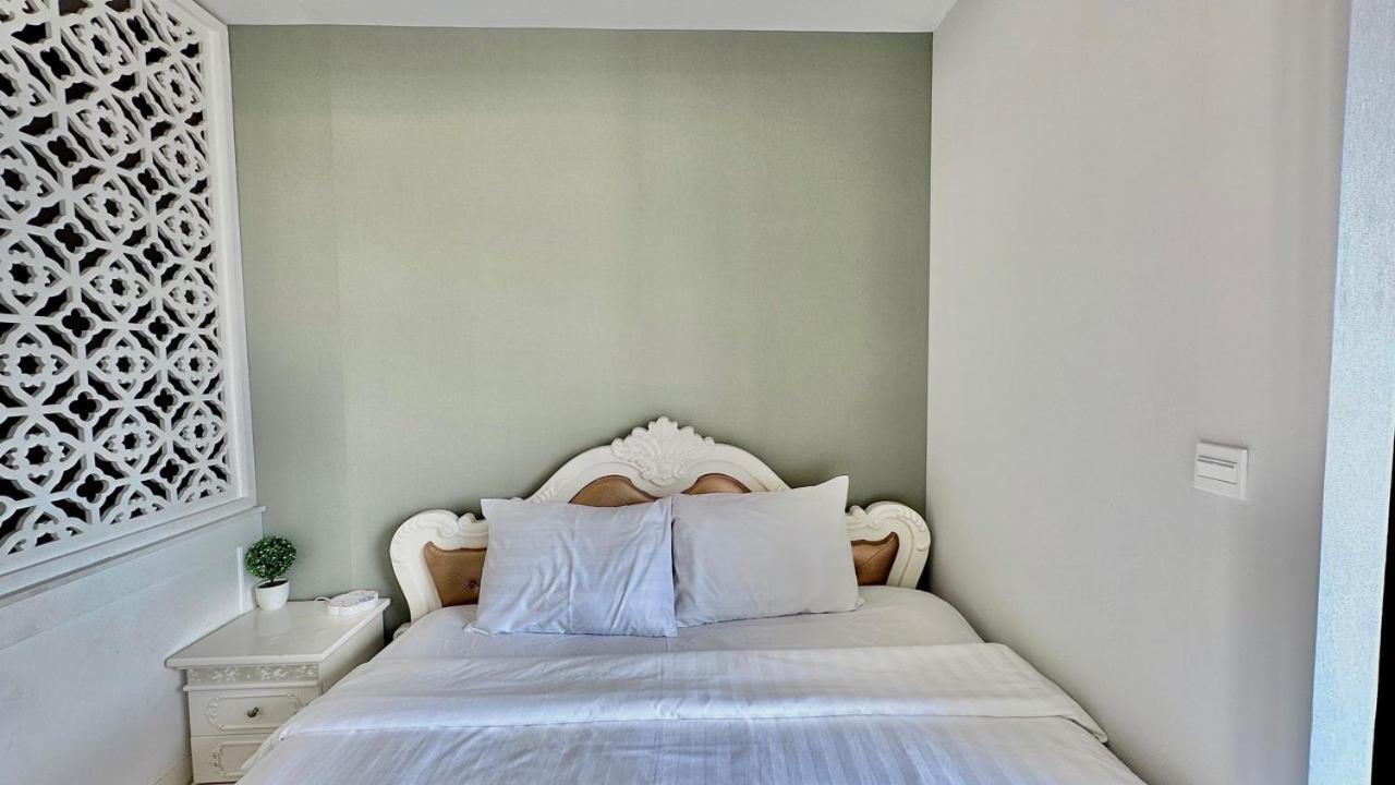 Your Home - Rivergate Residence Хошимин Экстерьер фото